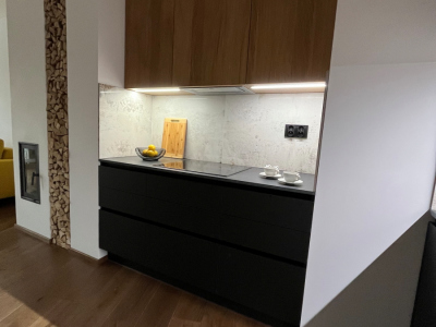 Kuchyne - delenie / Apartmán Tatranská Lomnica