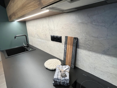 Kuchyne - delenie / Apartmán Košice Krivá ul.