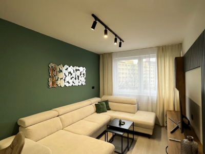 Kuchyne - delenie / Apartmán Košice Krivá ul.